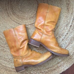 Frye VINTAGE Campus Boots 12m Women's Tan Leather Heeled Boots